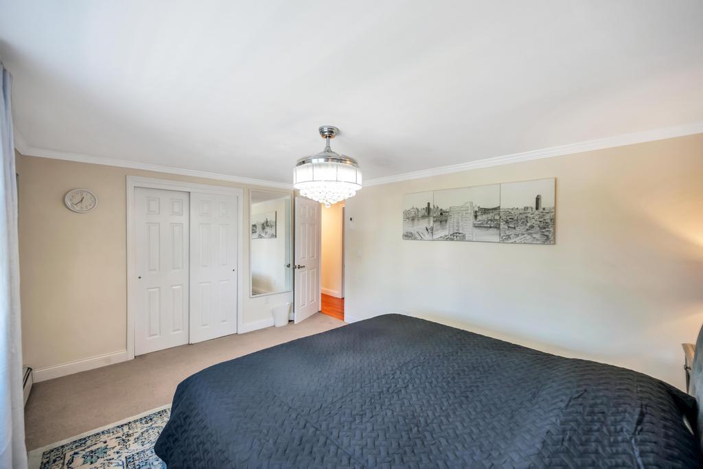 260 9th Street