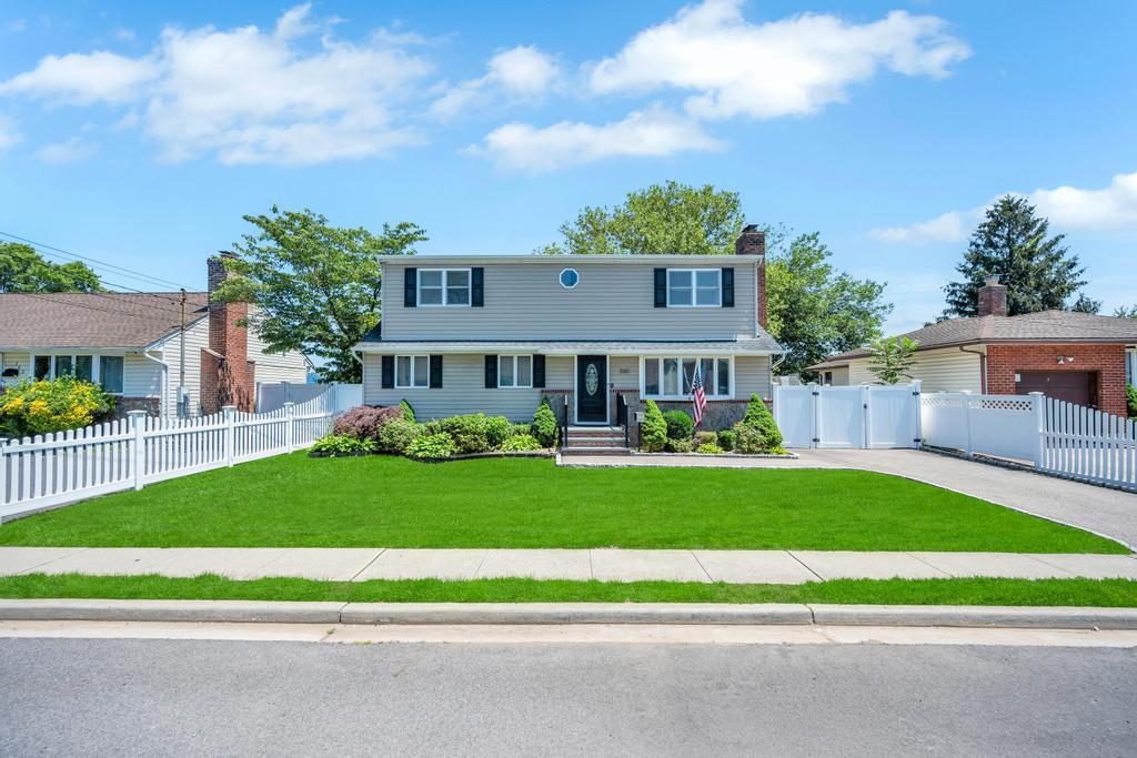 260 9th Street