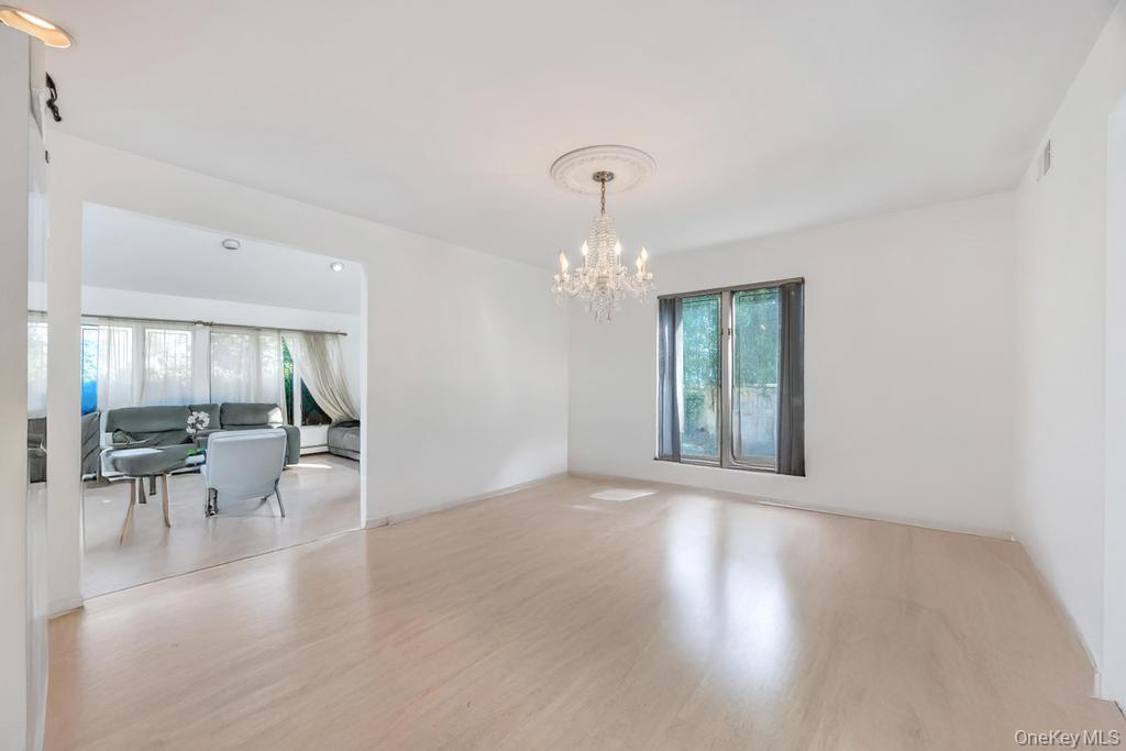 34 Gloria Place
