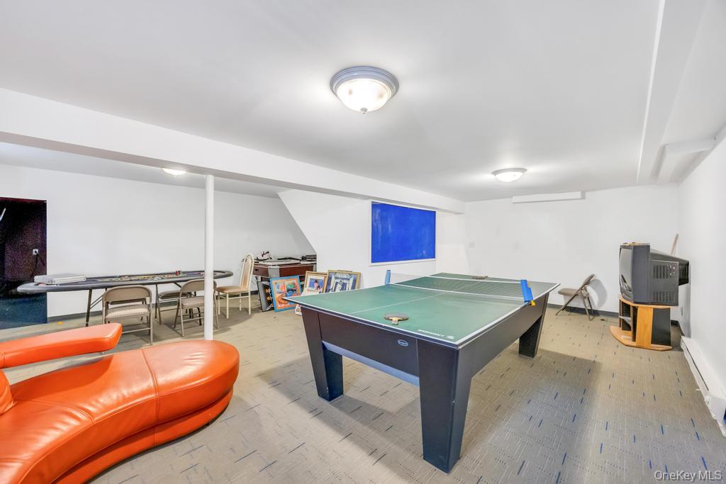 34 Gloria Place