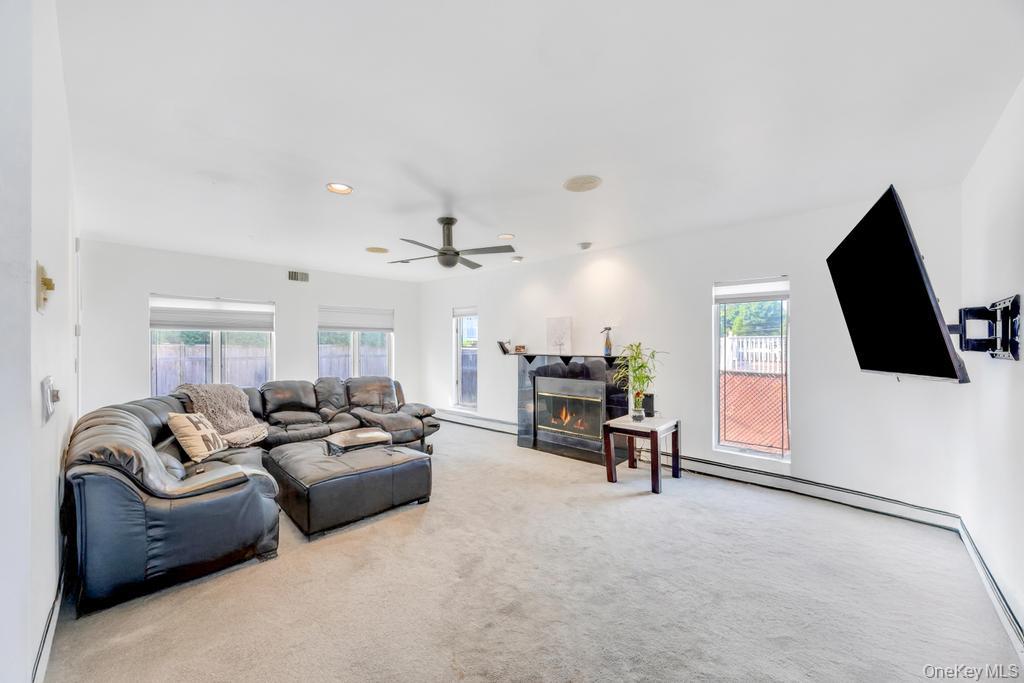 34 Gloria Place