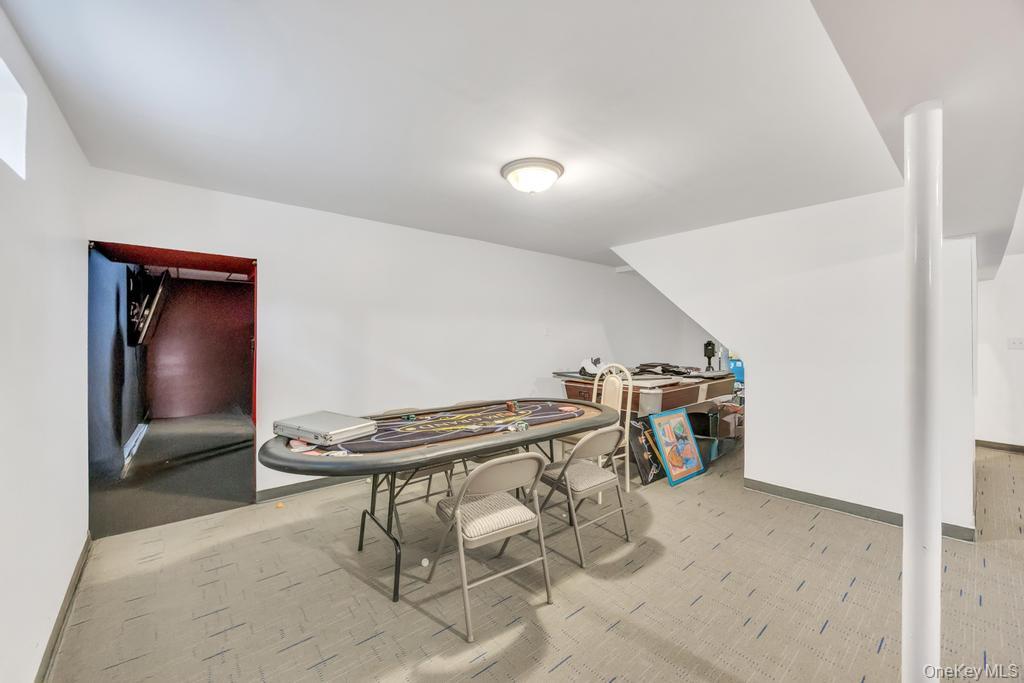 34 Gloria Place