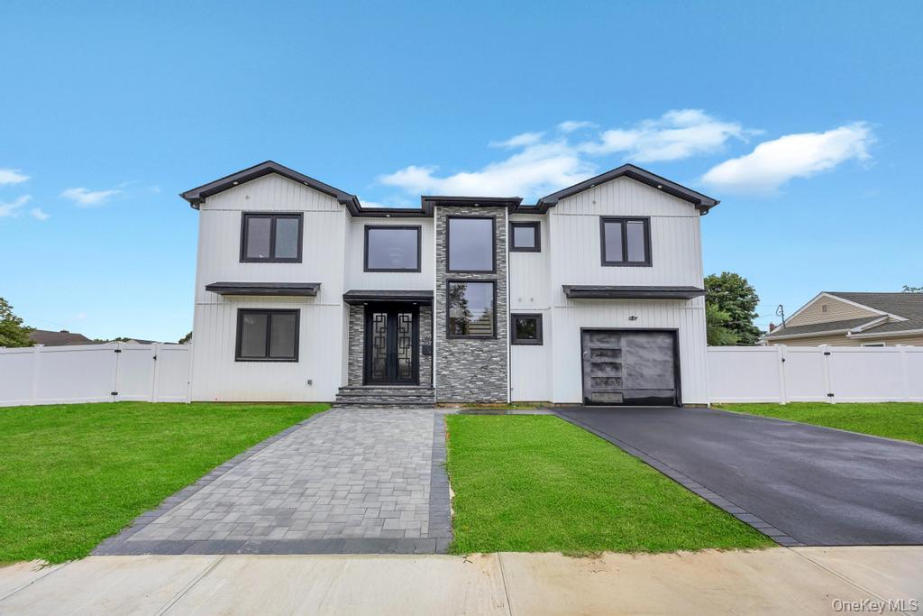 472 Farmranch Road E