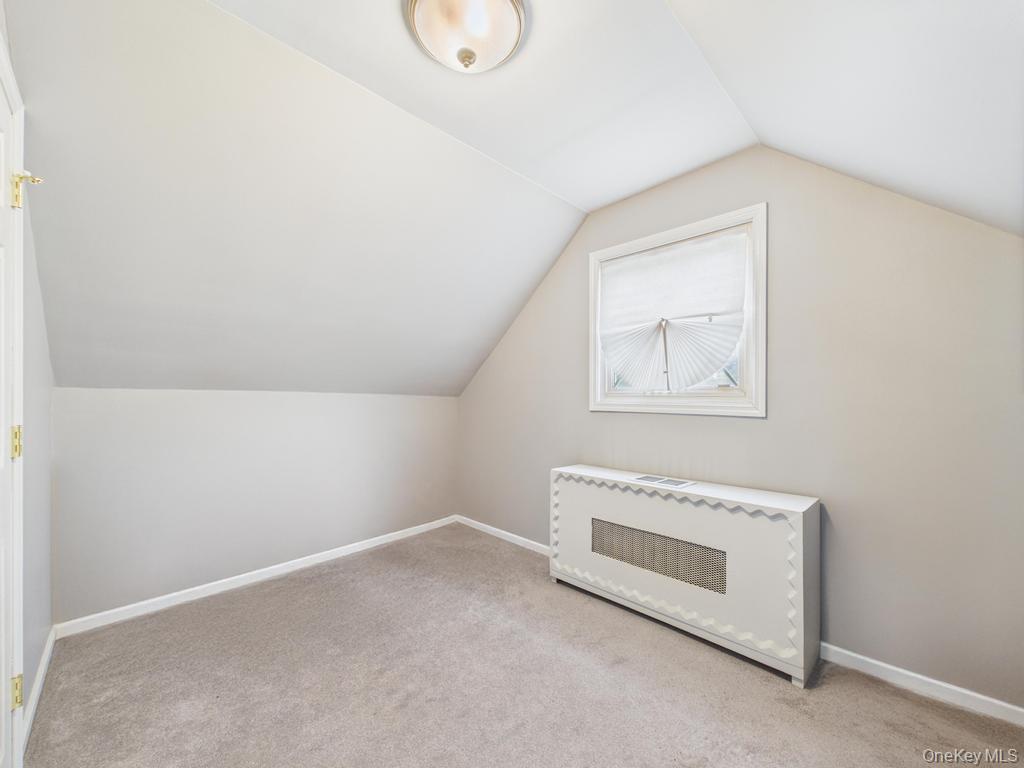 81 Cedarlawn Boulevard