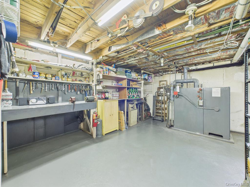 81 Cedarlawn Boulevard