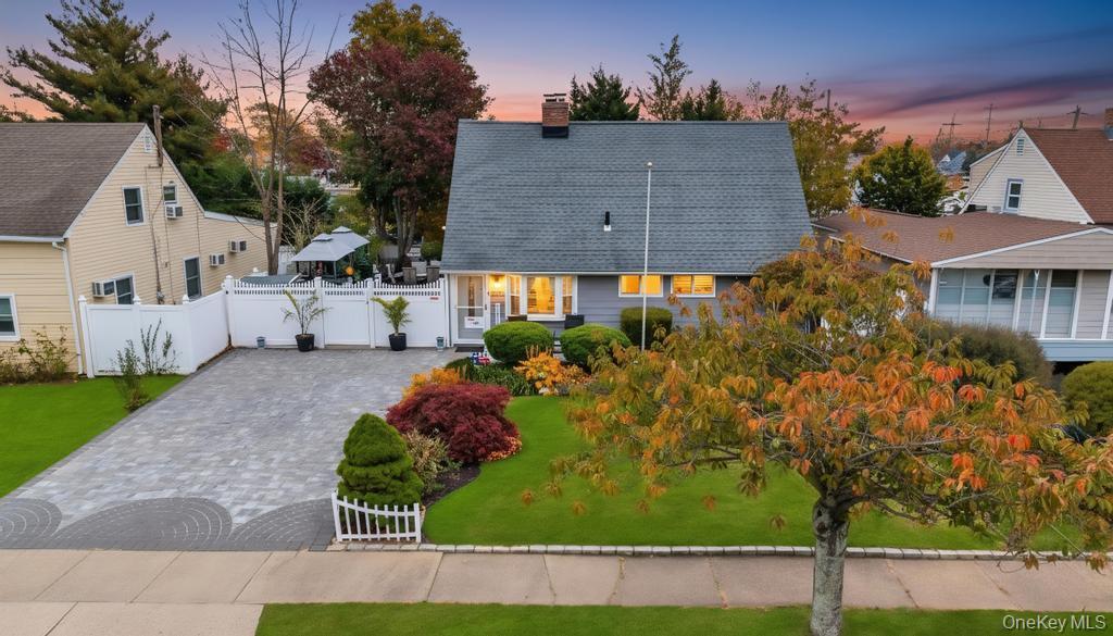 101 Constellation Road