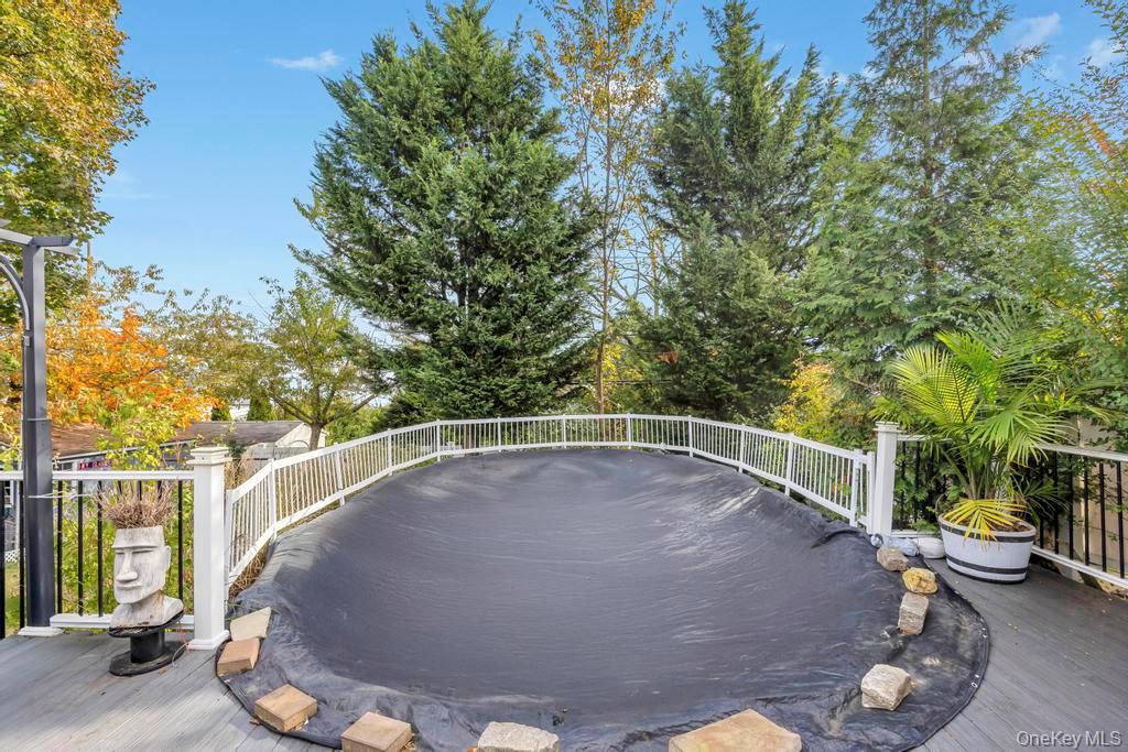 101 Constellation Road