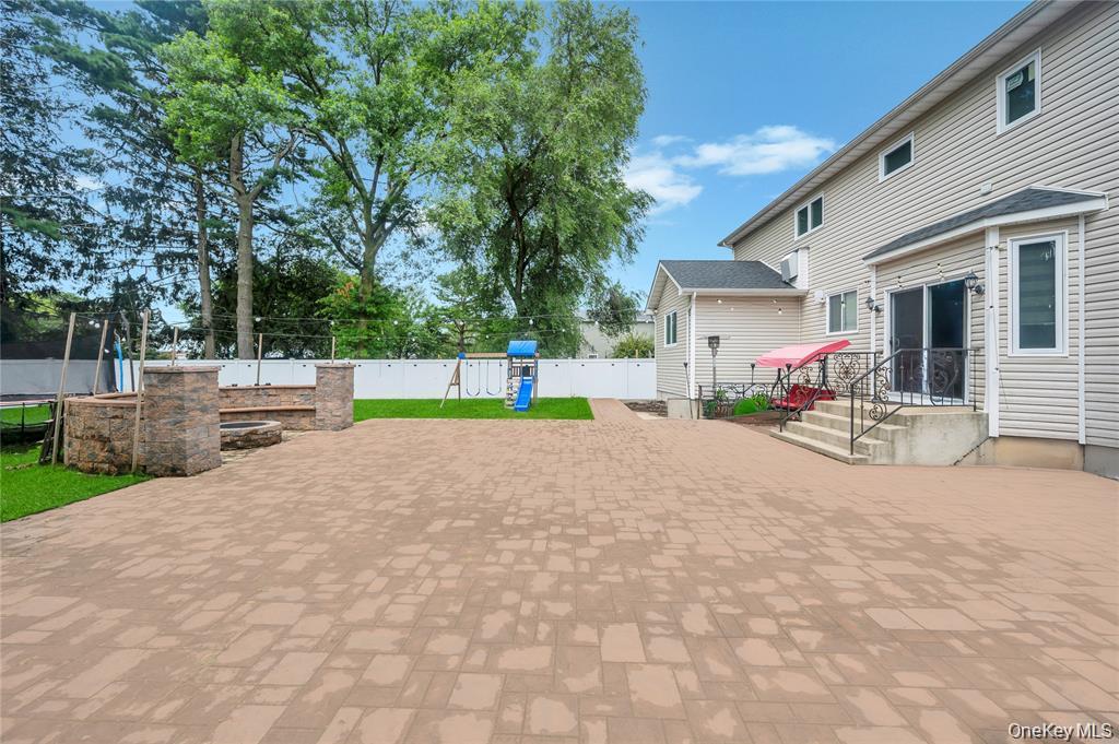 2694 A Forest Avenue