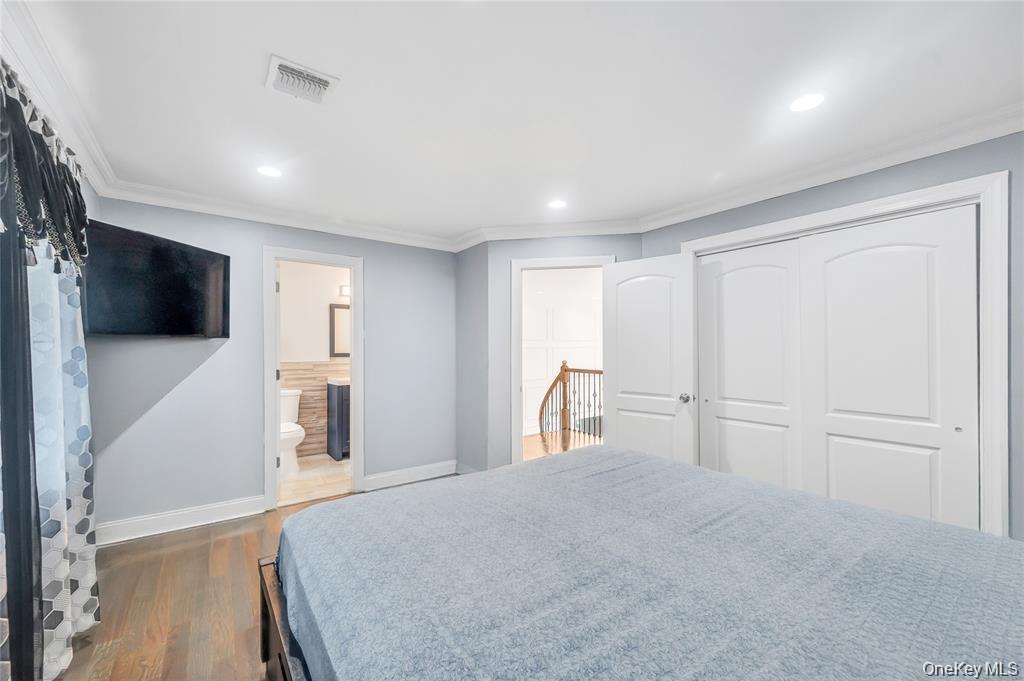 2694 A Forest Avenue