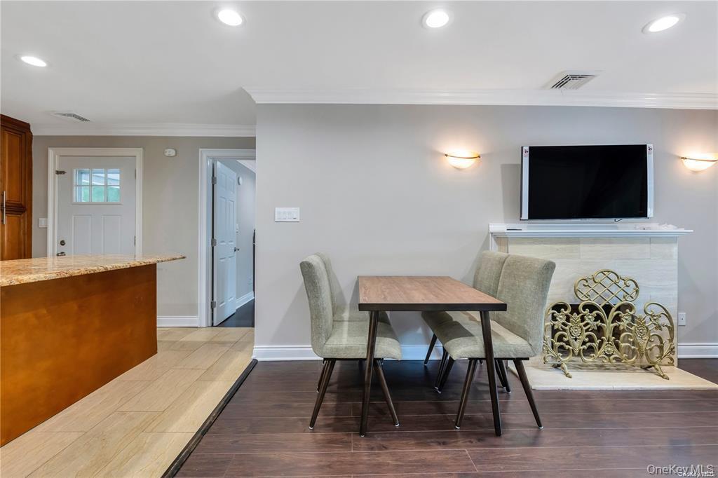 531 Old Country Road