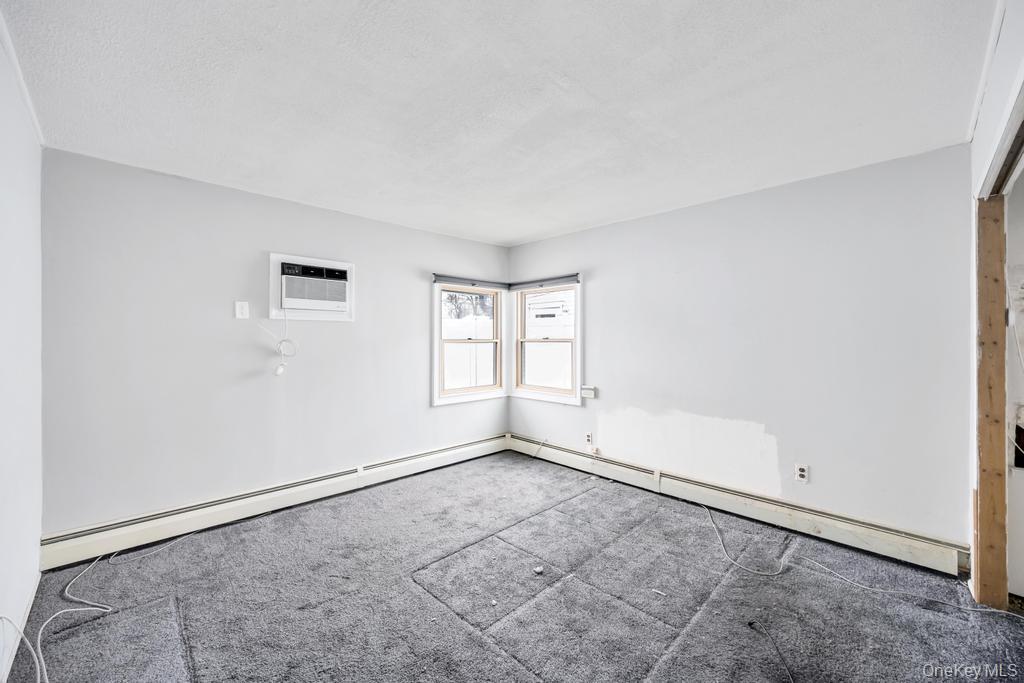 143 Blacksmith Road E