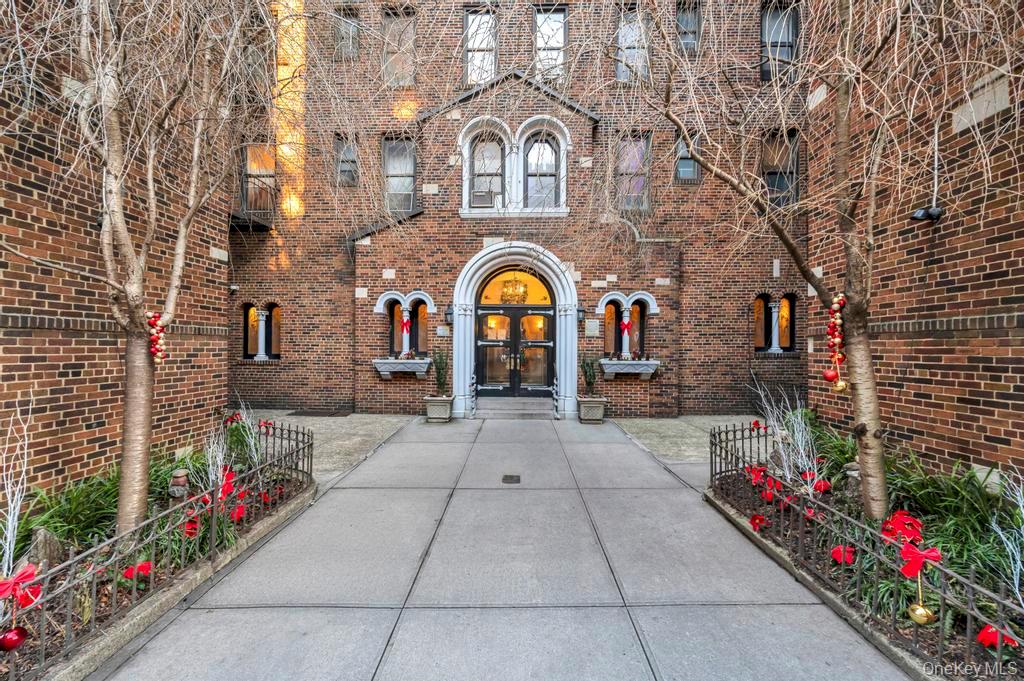 4333 46th Street Unit: A7