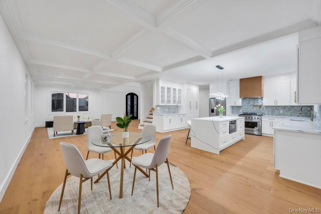 472 Farmranch Road E