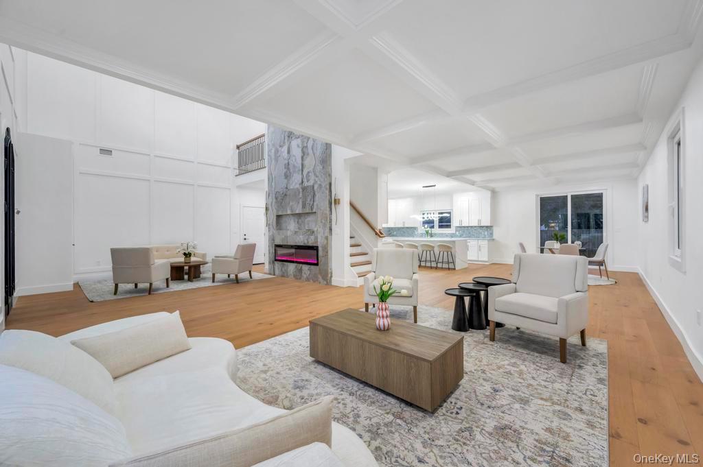 472 Farmranch Road E