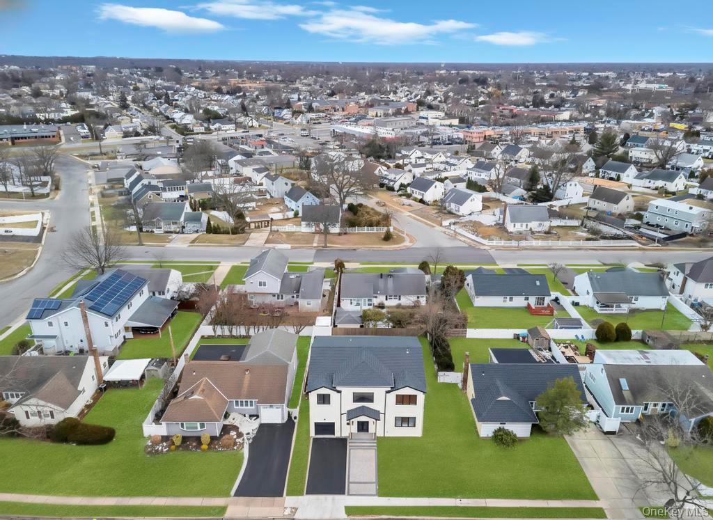 472 Farmranch Road E