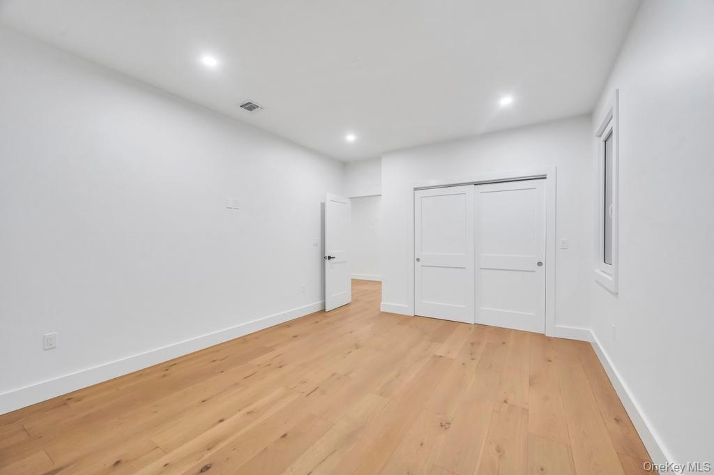 472 Farmranch Road E