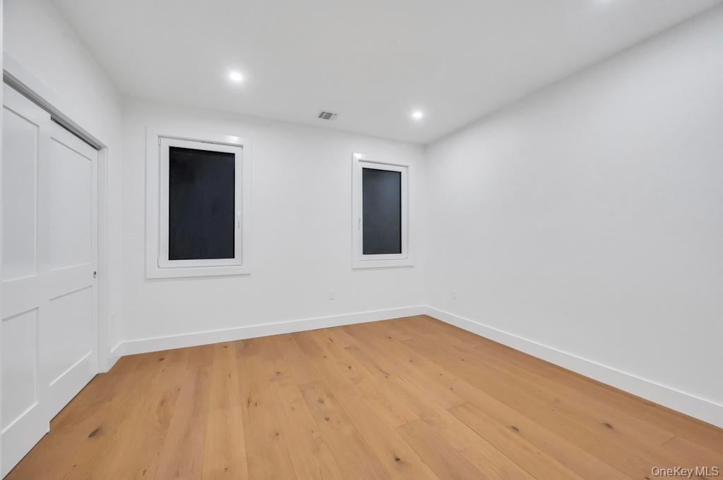 472 Farmranch Road E