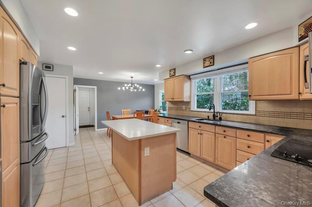 10 Hunting Hill Road