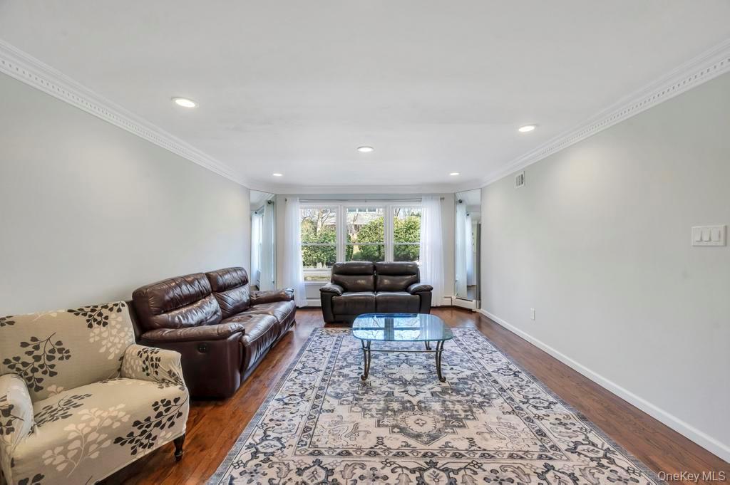 10 Hunting Hill Road