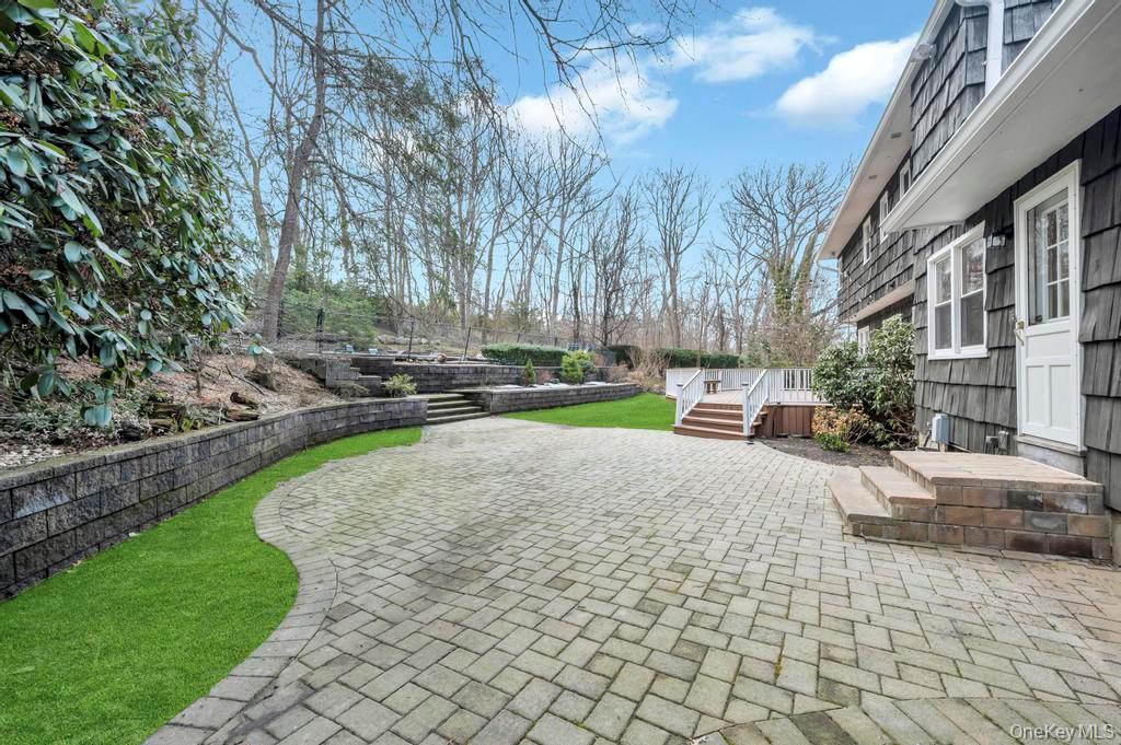 10 Hunting Hill Road