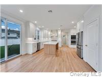 87 West Avenue
