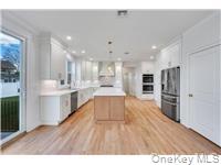 87 West Avenue