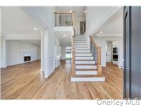 87 West Avenue