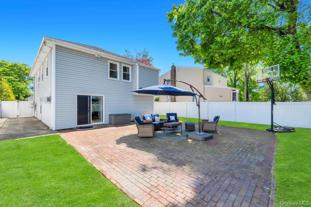 306 Jackson Avenue
