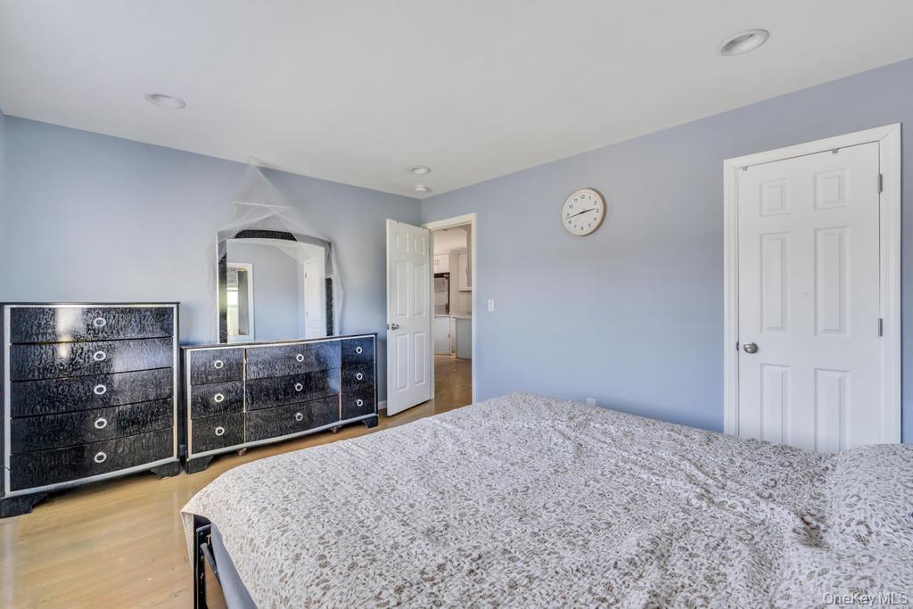 259 N Rutherford Avenue