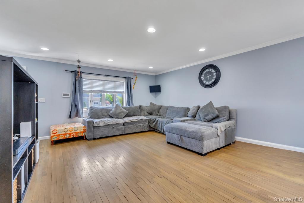 259 N Rutherford Avenue