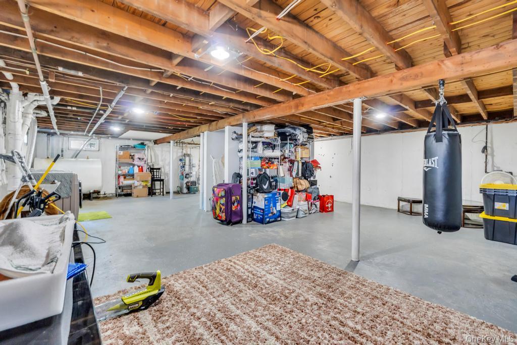 259 N Rutherford Avenue