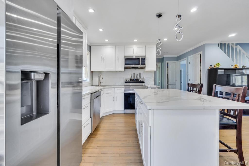 259 N Rutherford Avenue
