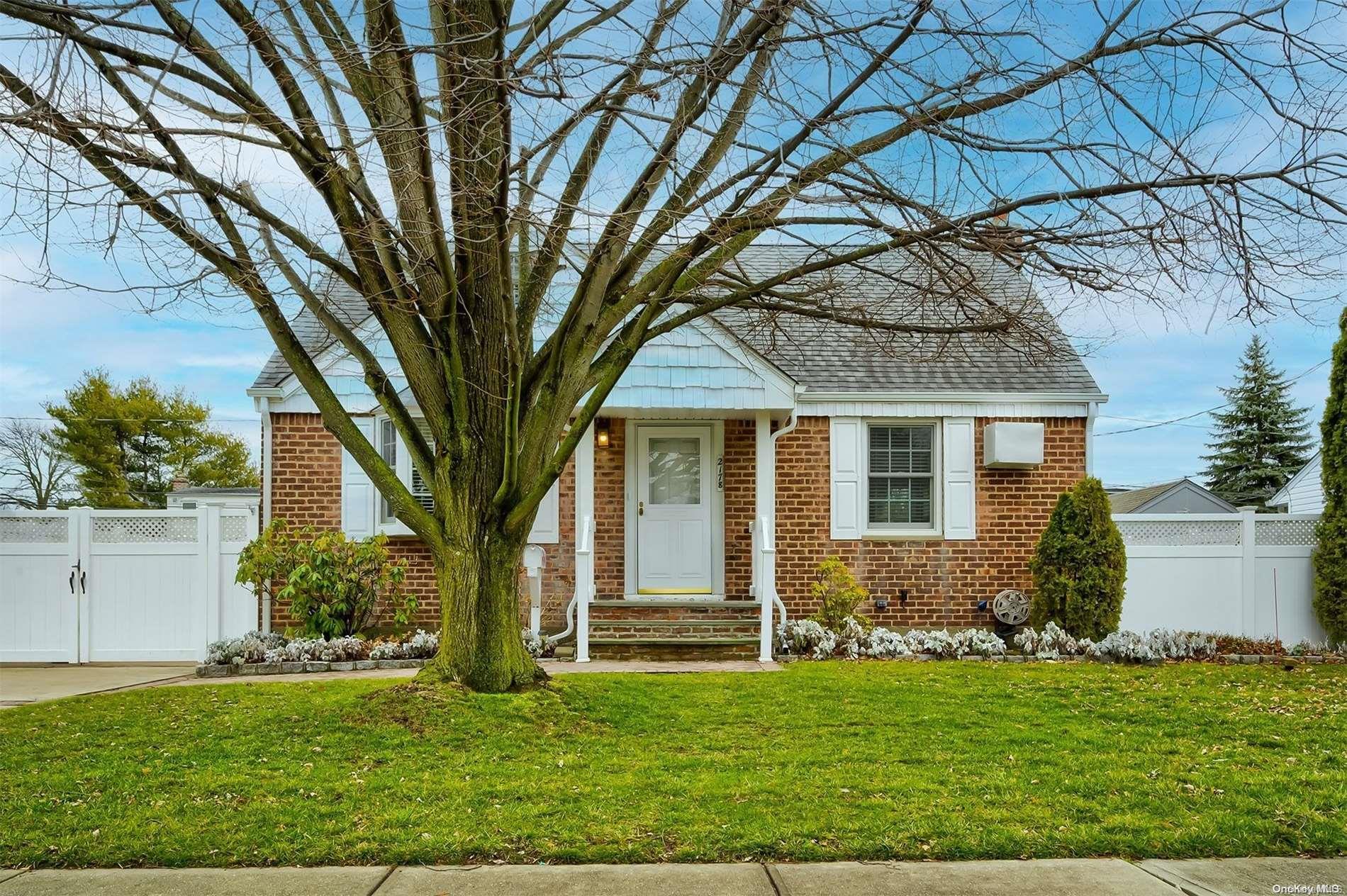 2178 Mcarthur Street