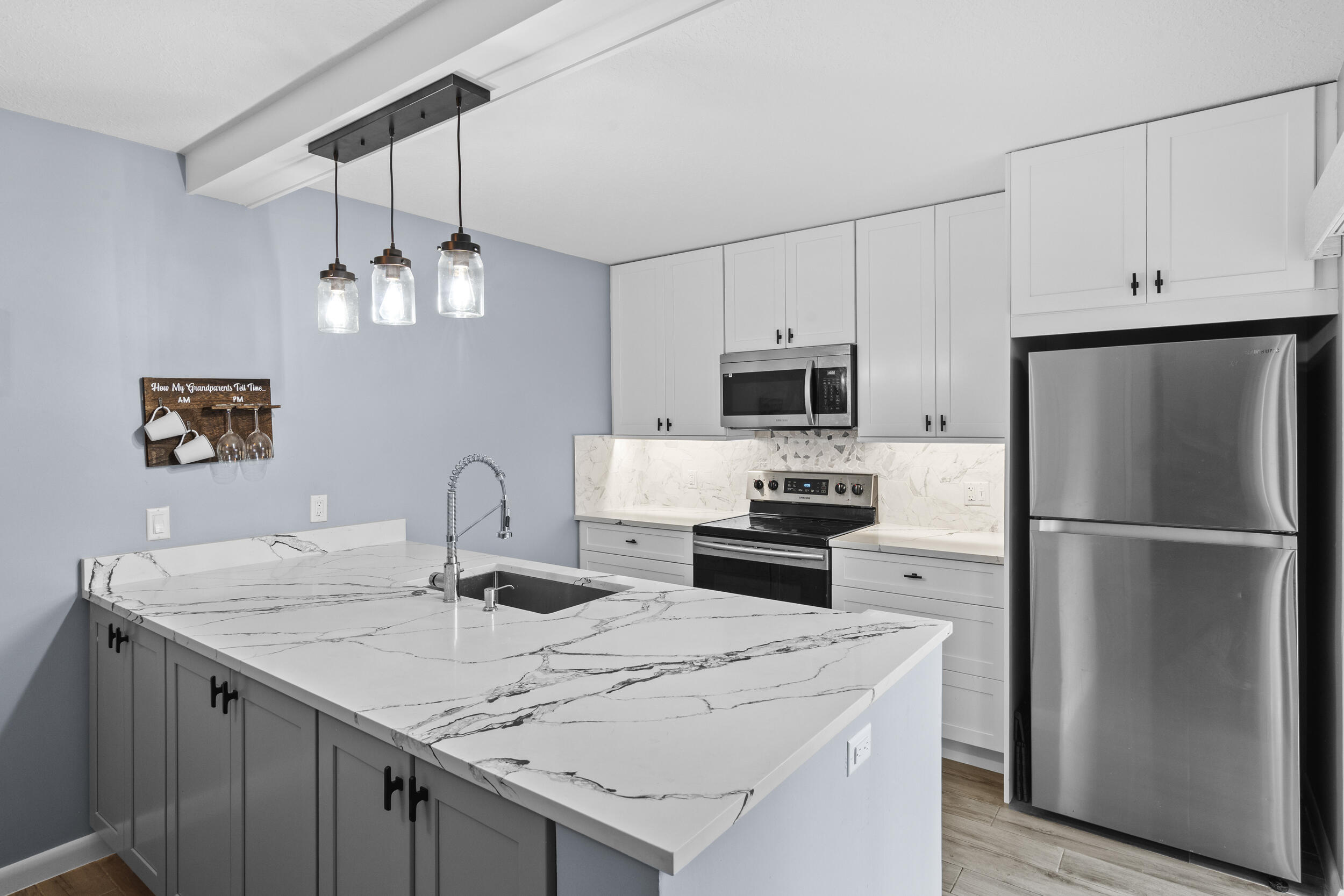 3100 SW Sunset Trace Cir