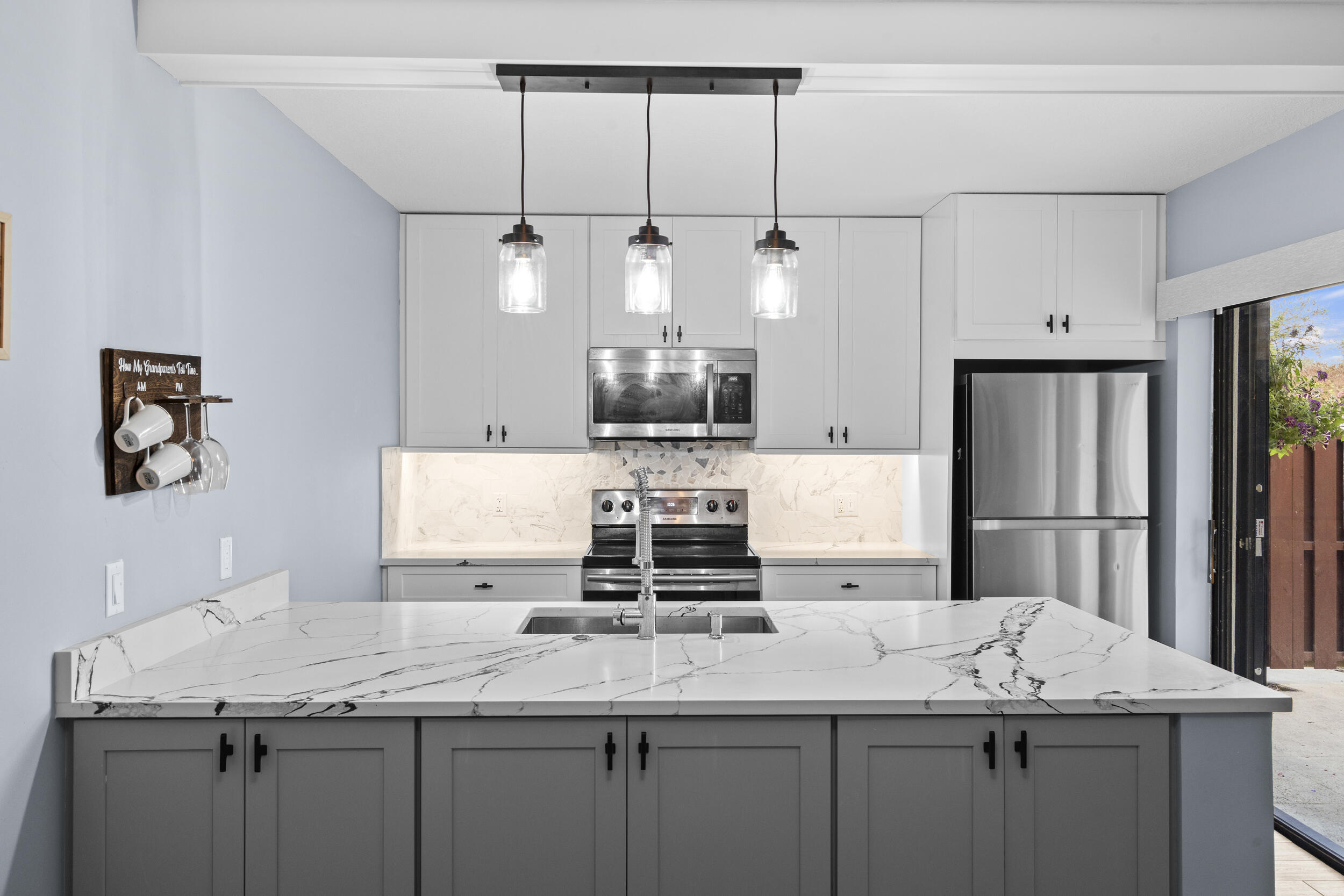 3100 SW Sunset Trace Cir