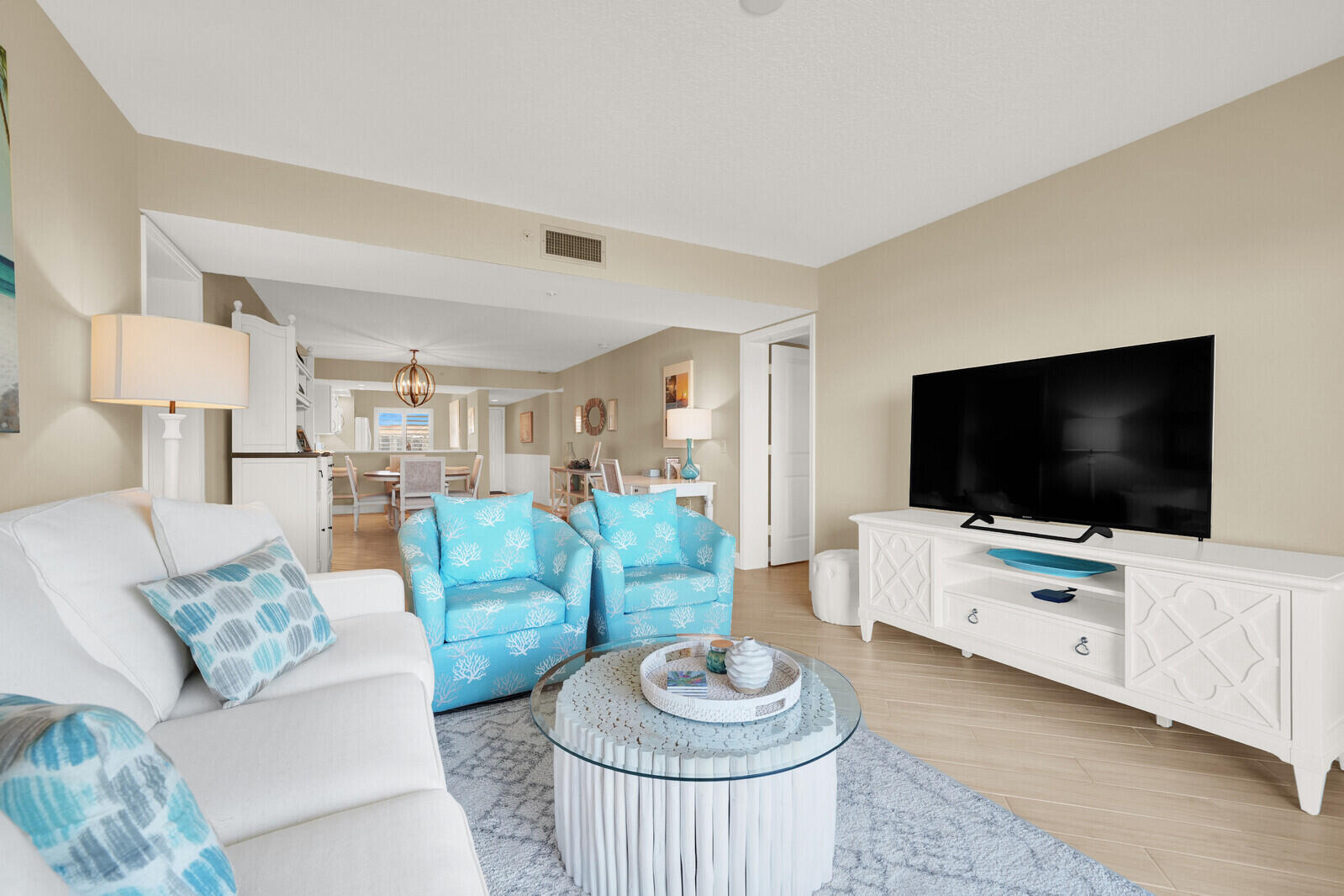 1001 Seafarer Circle 405