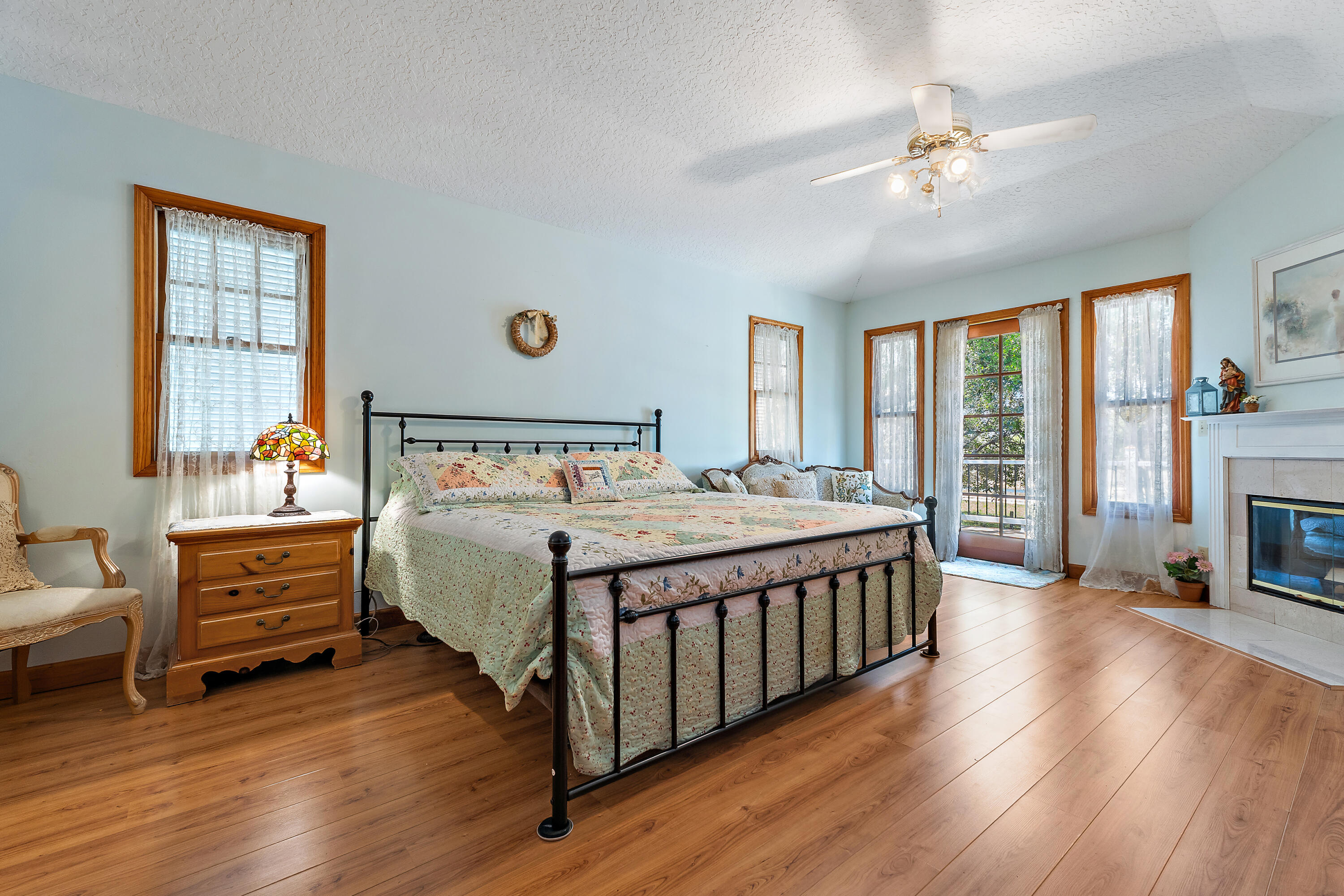 7845 N 167th Ct Court N