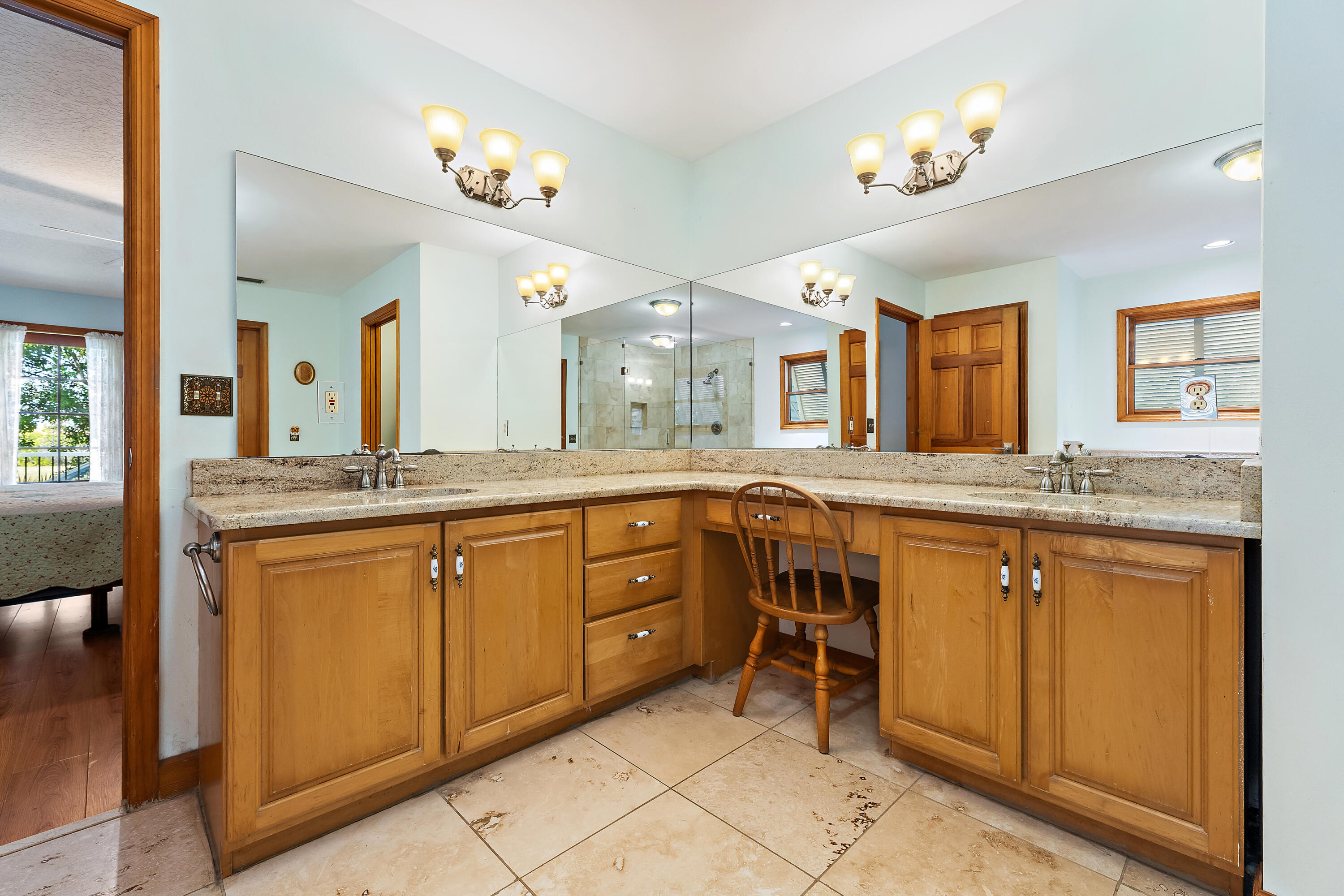 7845 N 167th Ct Court N