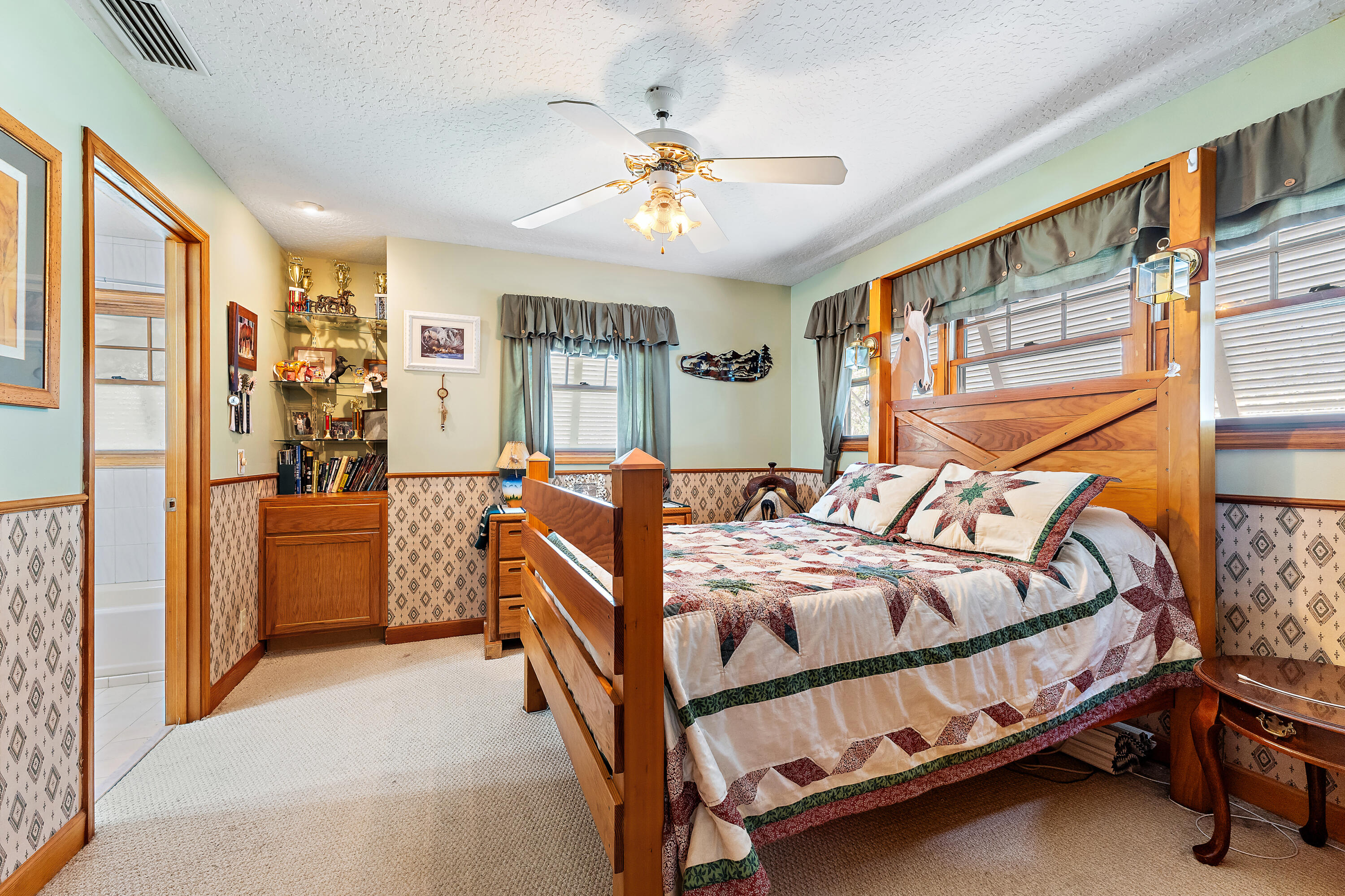 7845 N 167th Ct Court N