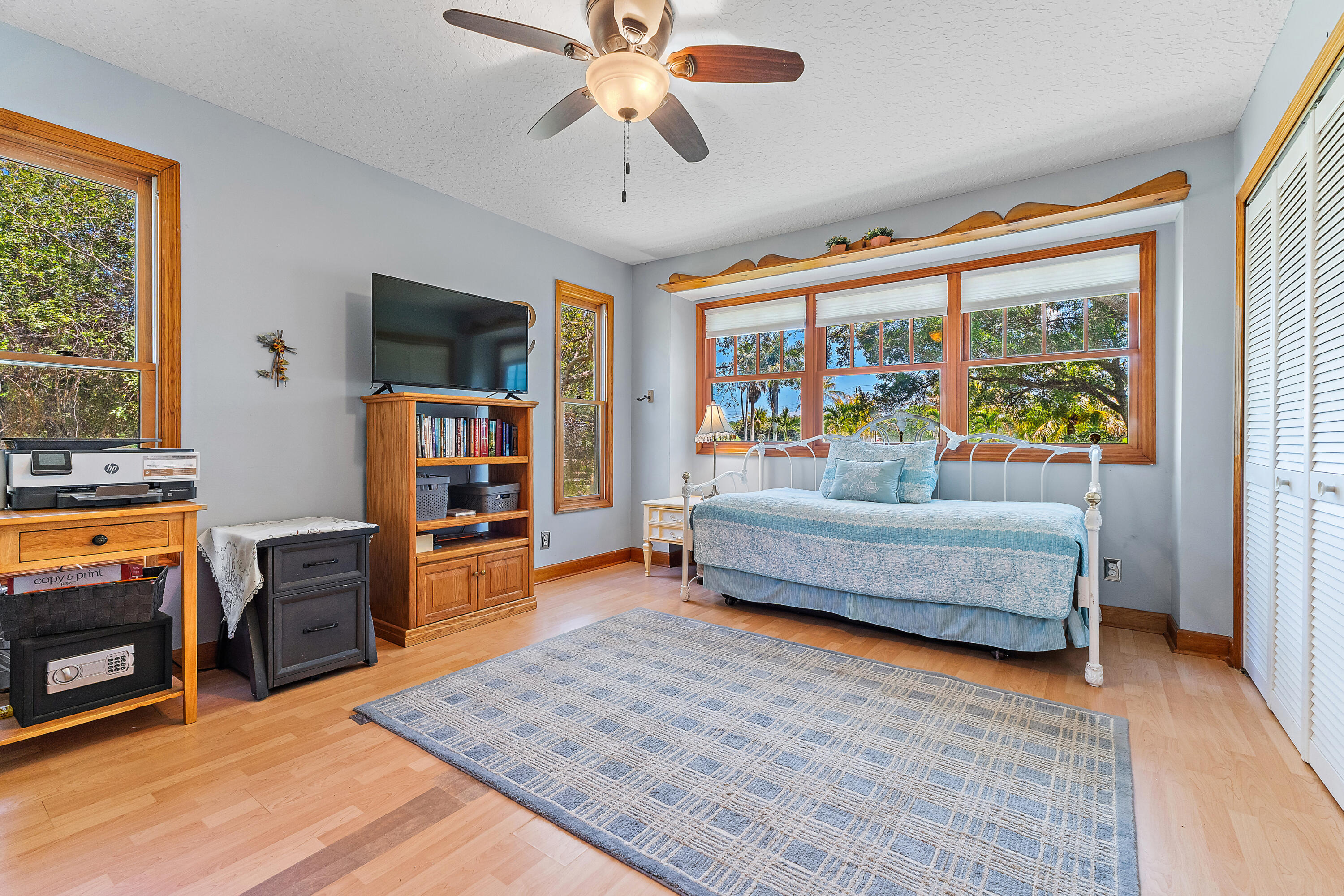 7845 N 167th Ct Court N