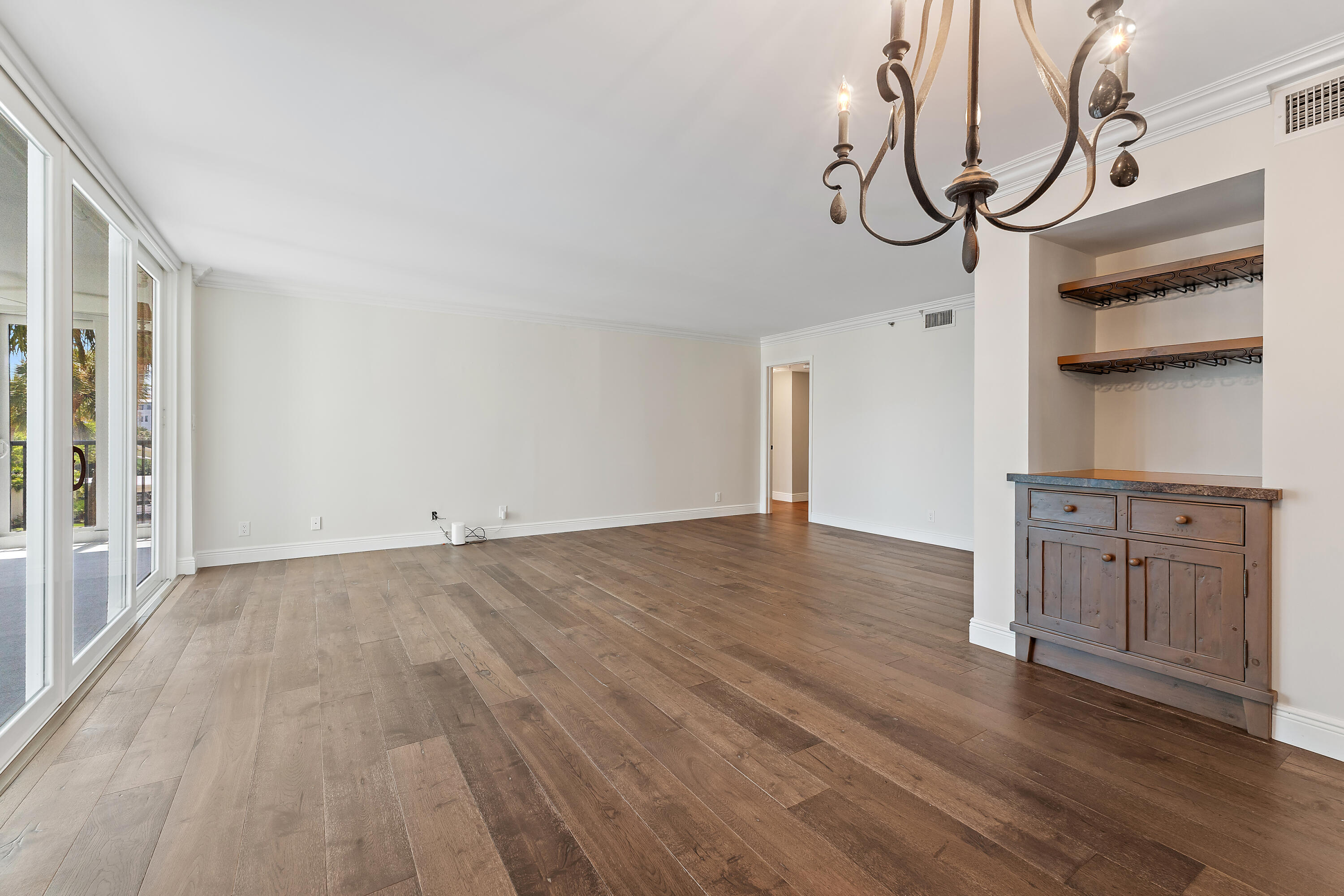 19800 Sandpointe Bay Drive N 305