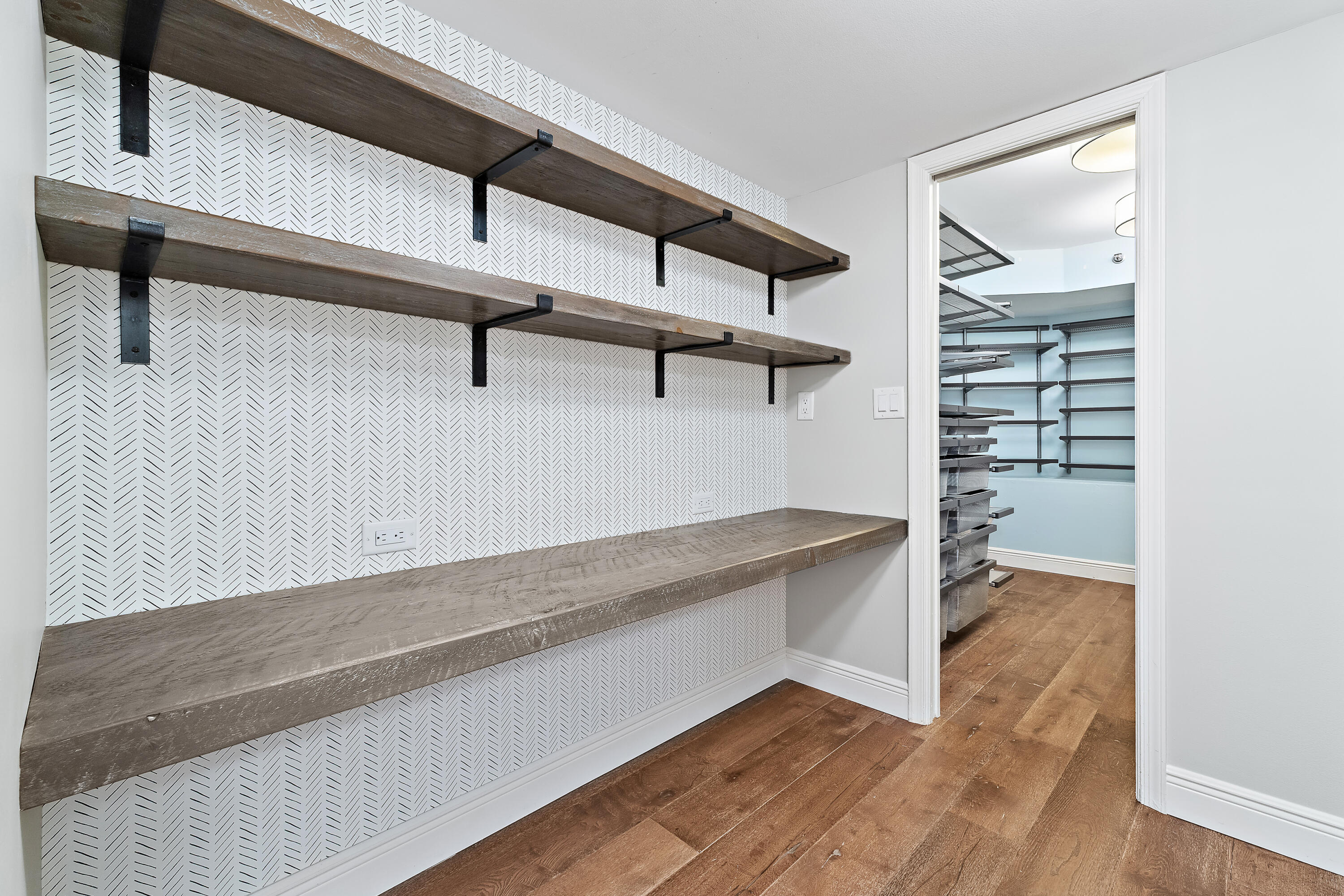 19800 Sandpointe Bay Drive N 305