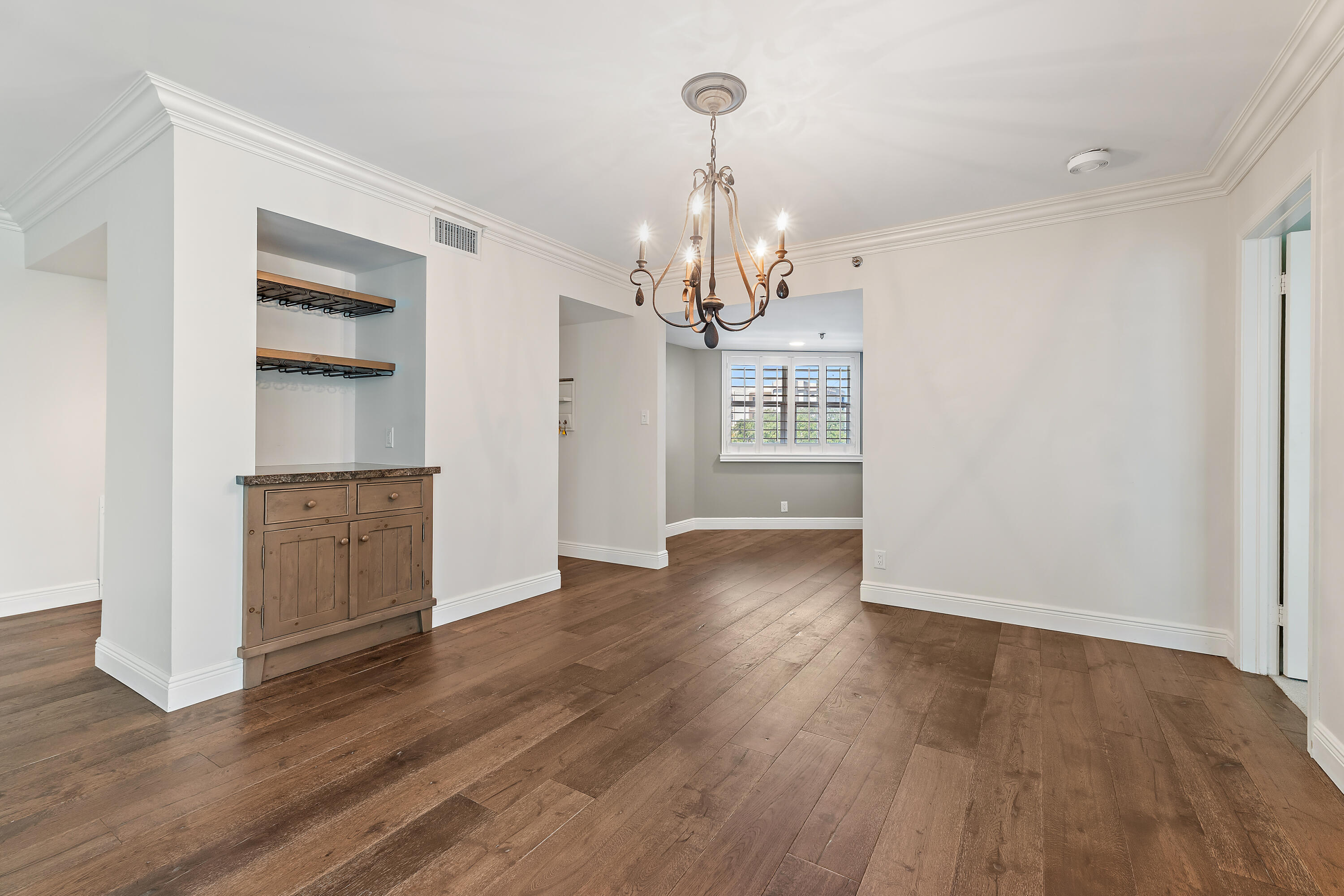 19800 Sandpointe Bay Drive N 305