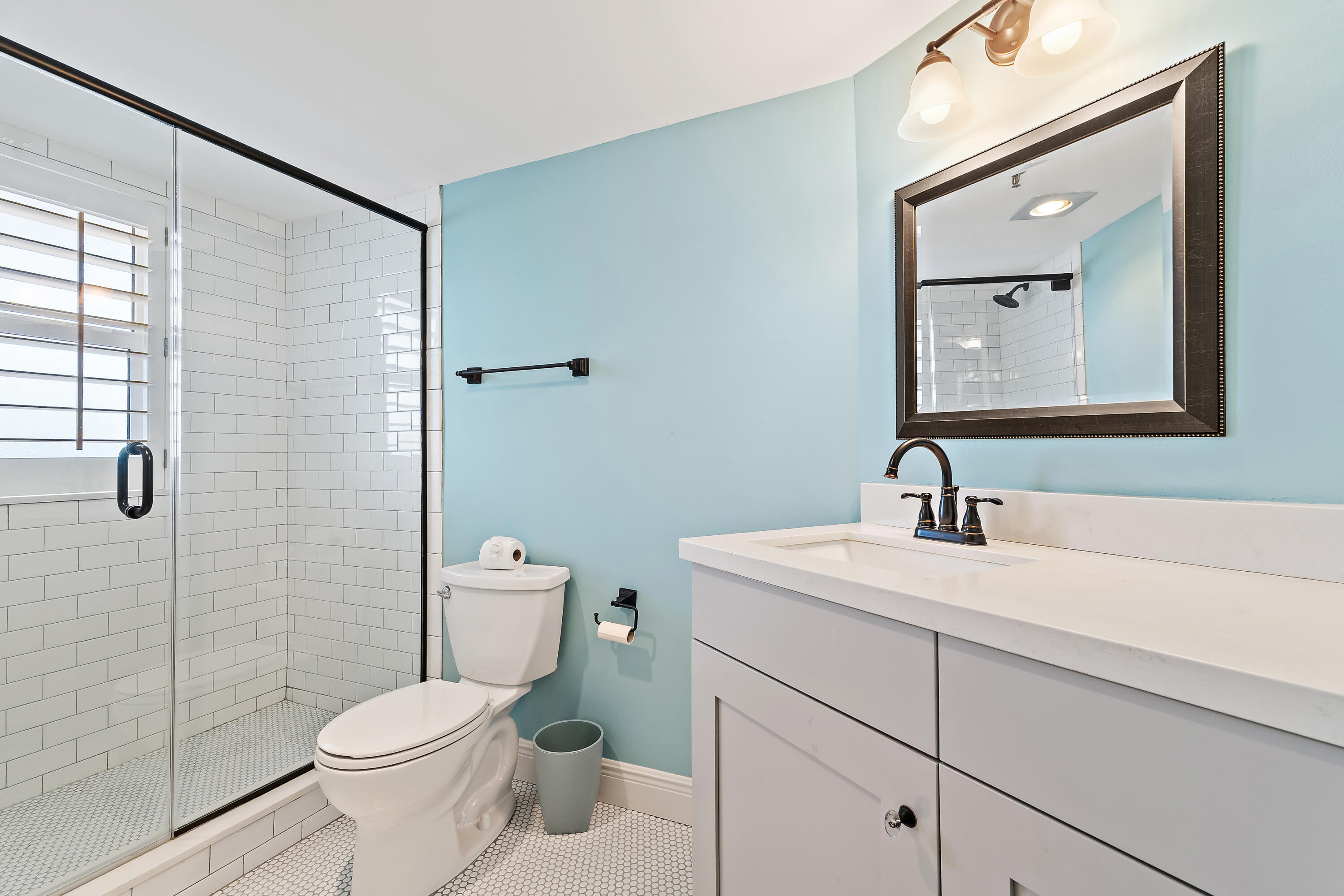 19800 Sandpointe Bay Drive N 305