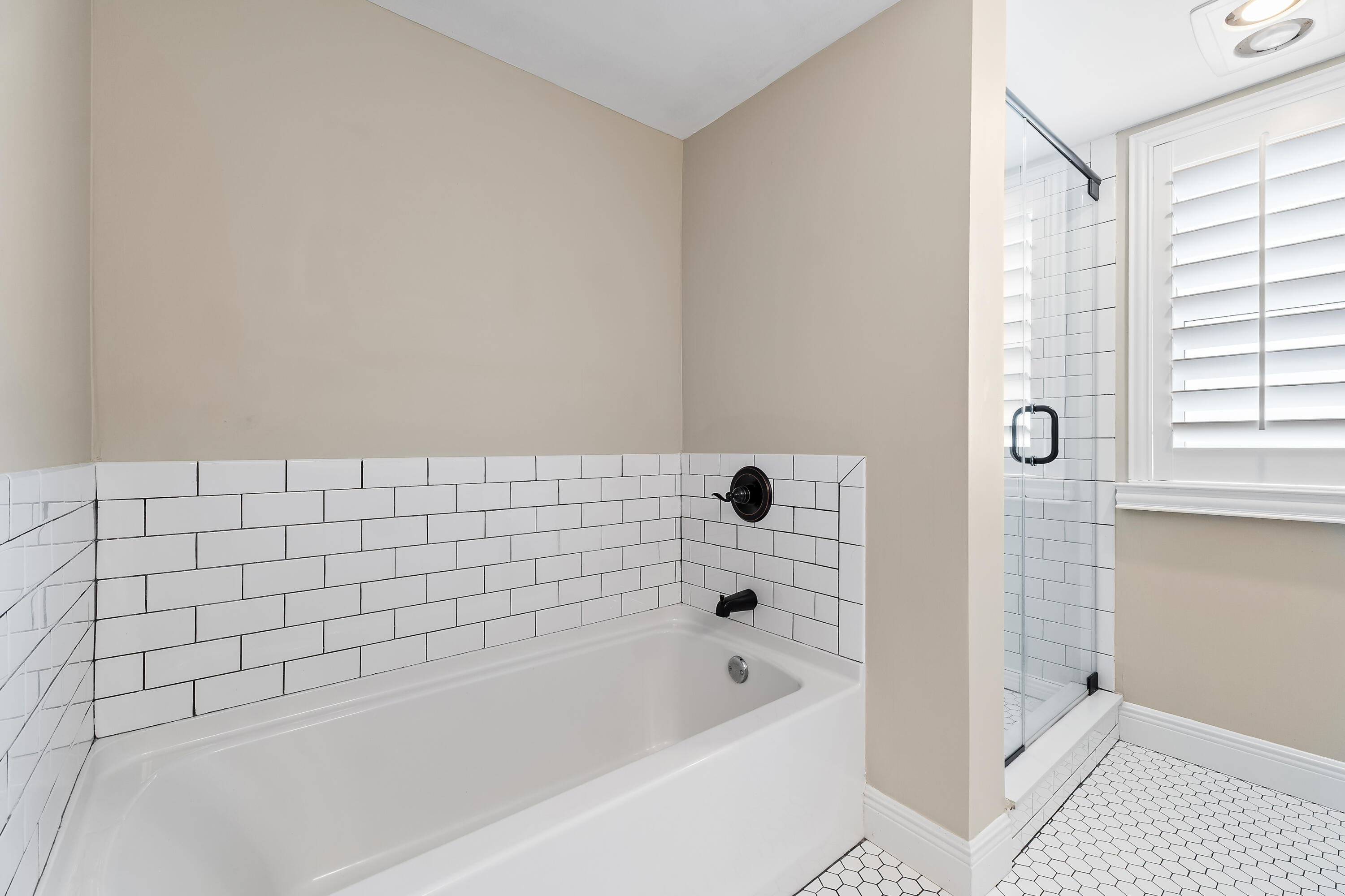 19800 Sandpointe Bay Drive N 305