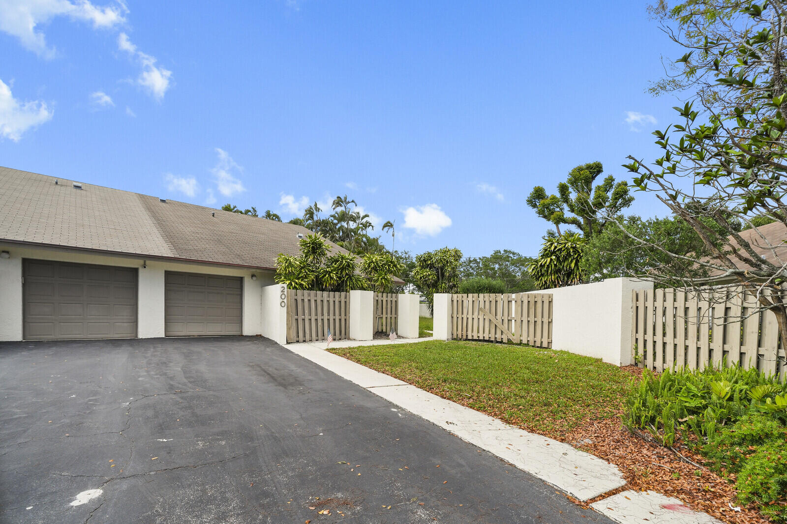 200 SW 29th Avenue