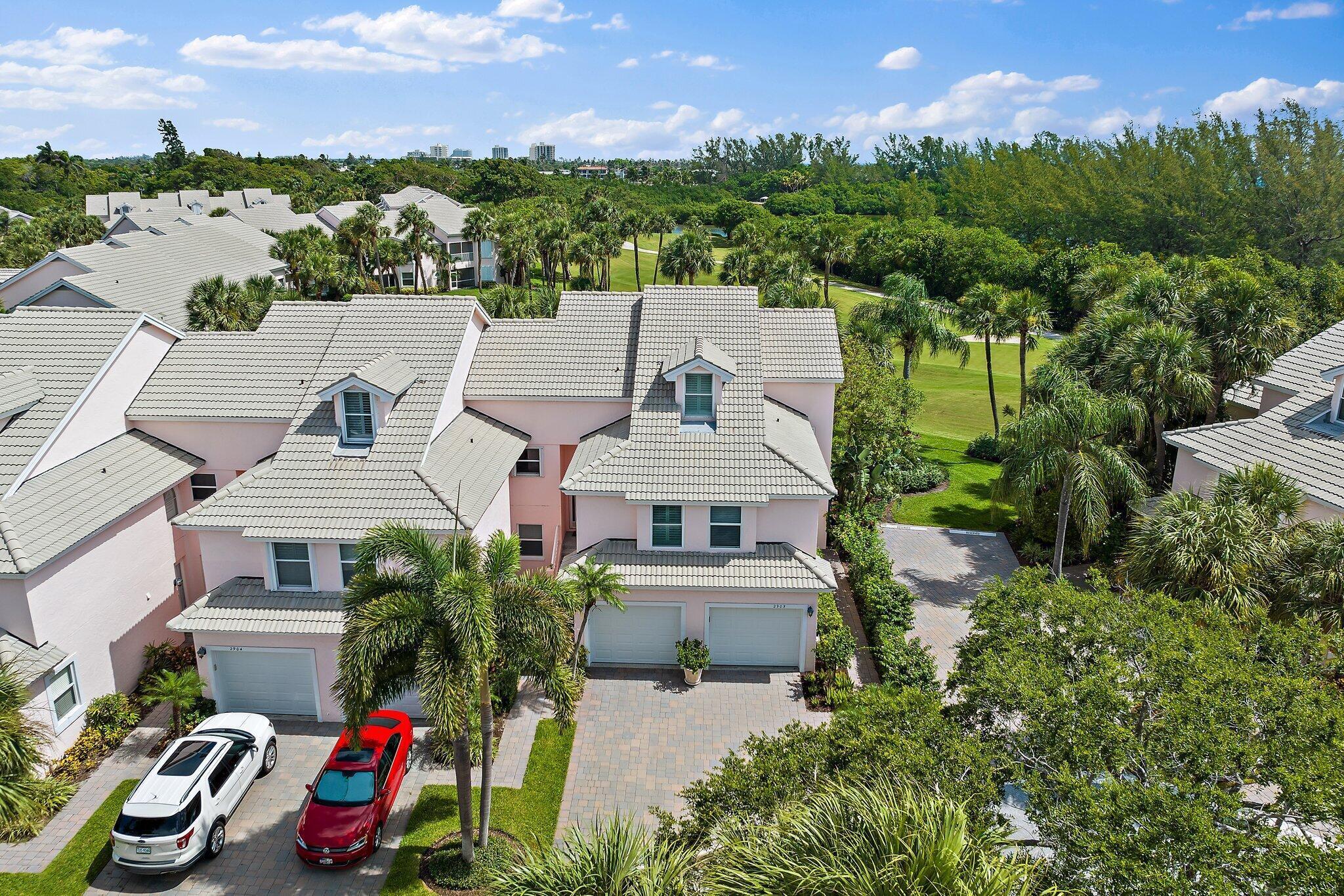 2905 Fairway Drive N