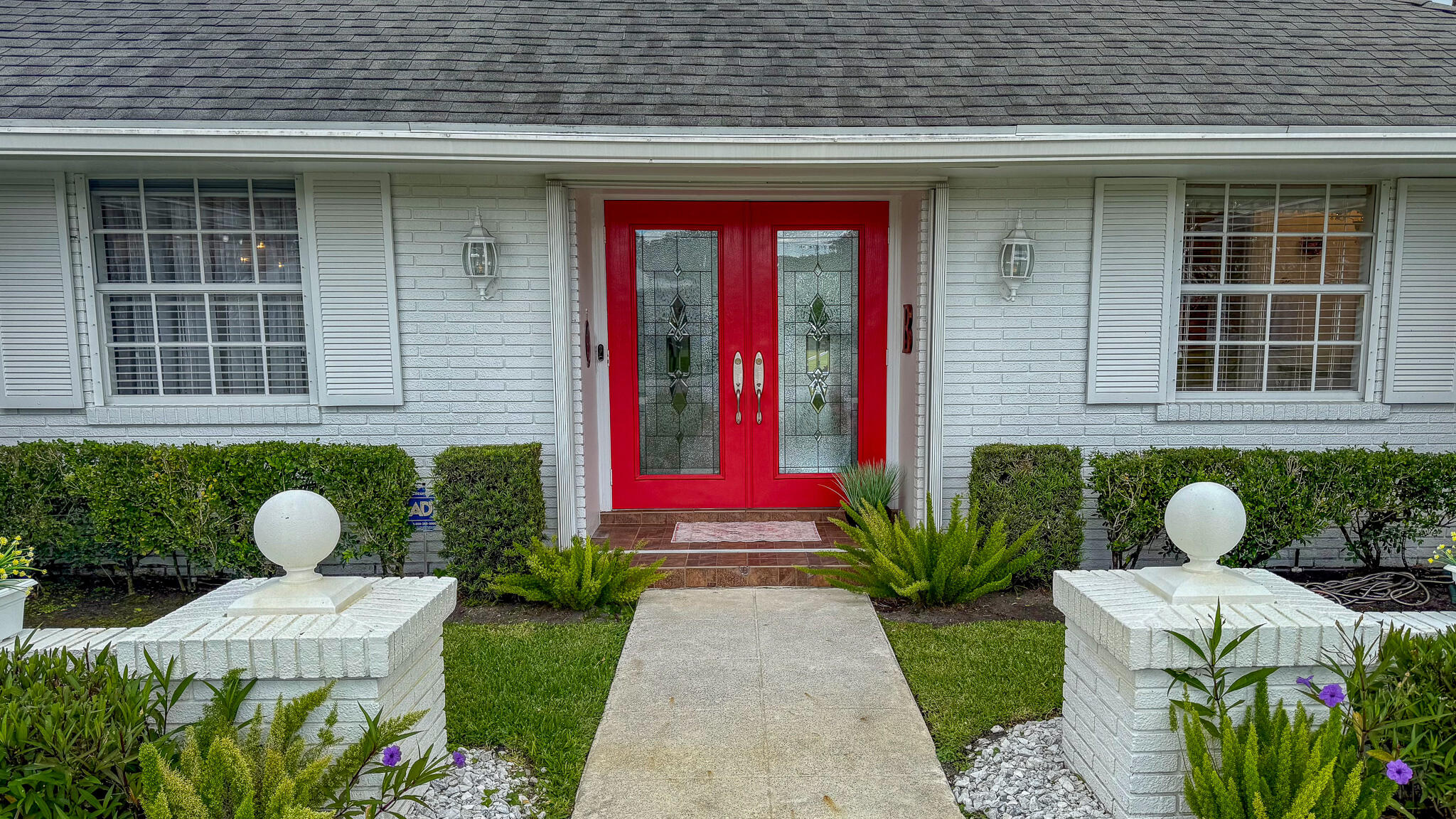 10124 Seagrape Way