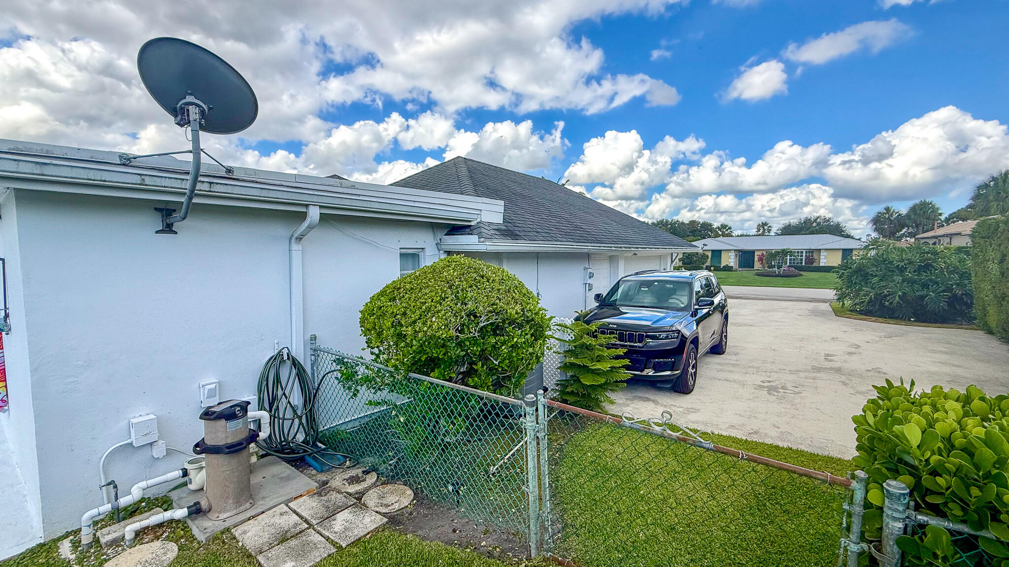10124 Seagrape Way