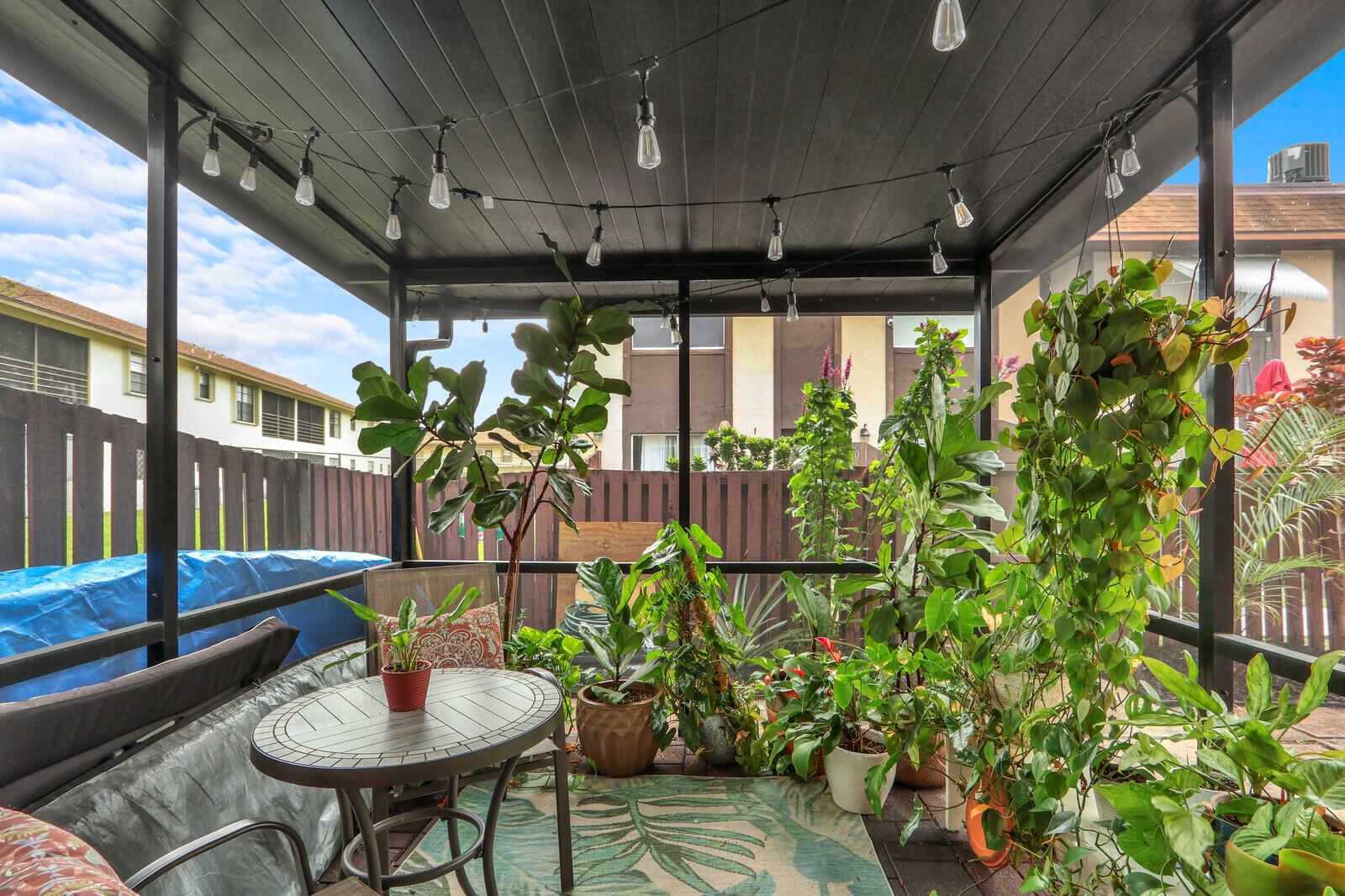 2116 Sherwood Forest Boulevard 28